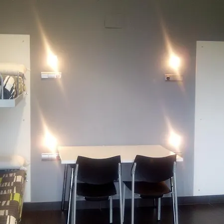 Albergue/auberge Ulia Youth * Сан-Себастьян